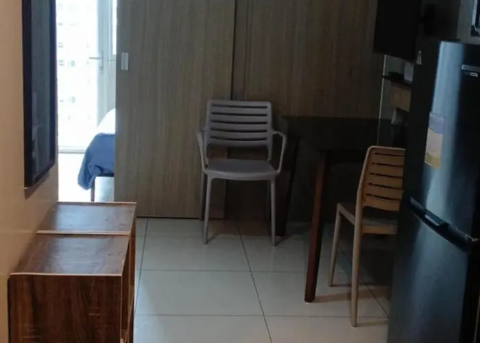 Staycation At A Breeze 01 Apartment Manila